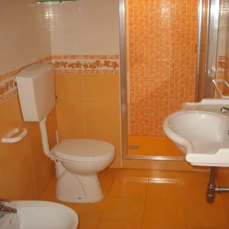 Bed & Breakfast Casa Di Angelica - Un'oasi Di Pace A 300m Dal Mare Gallipoli