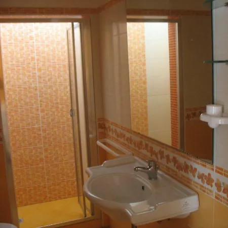 Casa Di Angelica - Un'oasi Di Pace A 300m Dal Mare Bed & Breakfast