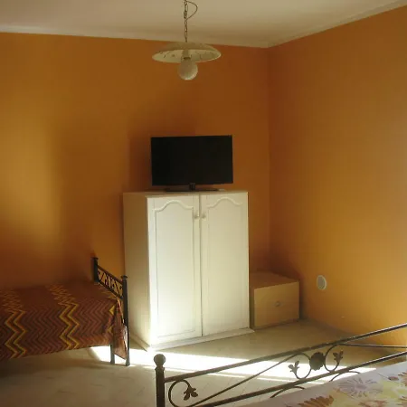 Bed & Breakfast Casa Di Angelica - Un'oasi Di Pace A 300m Dal Mare Gallipoli