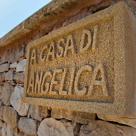 Casa Di Angelica - Un'oasi Di Pace A 300m Dal Mare Bed & Breakfast